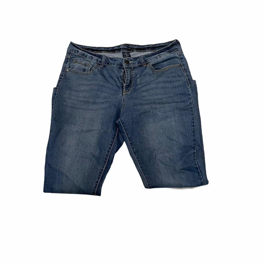 Faded Glory Jeans Womens 18 Blue Straight Leg Medium Wash Stretch Denim‎ 38x32